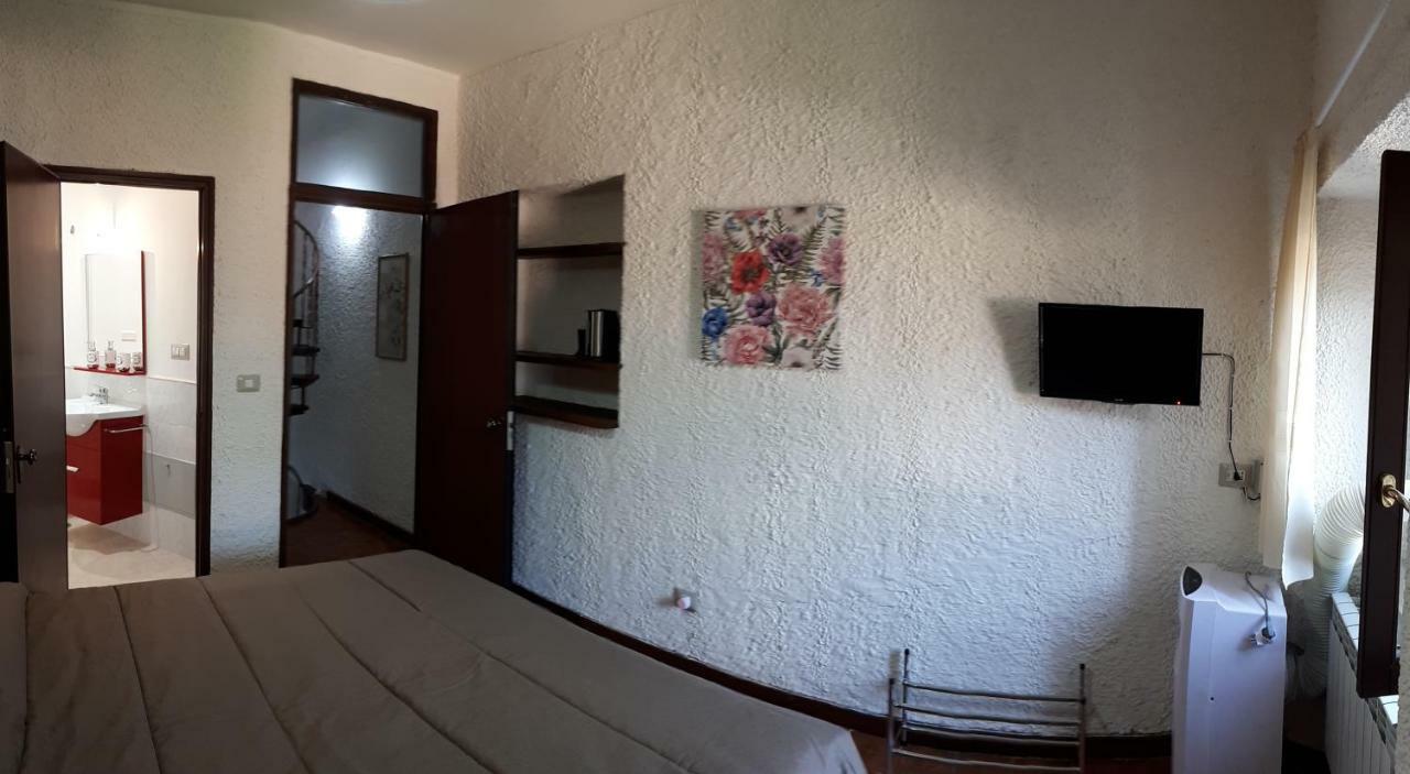 Apartament A Casa Di Lino Sermoneta Zewnętrze zdjęcie